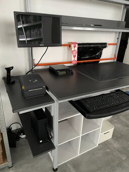 Kvalitné baliace stoly aj s príslušenstvom - 8