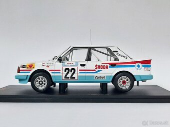 1:18 - Škoda 130LR #22 / Kvaizar/Janeček - IXO Models - 1:18 - 8