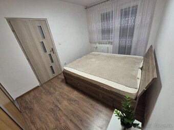 Prenajmem 3 izbový byt na Vajanského NZ - 8