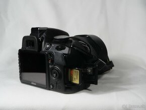 Nikon D3100 + 2 objektívy - 8