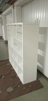 POLICOVY DIEL, KNIZNICIA IKEa - 8