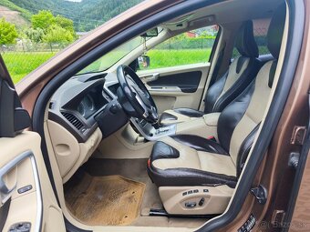 Volvo XC60 2.4 D5 120kw 4x4 - 8