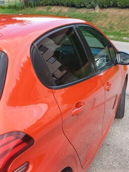 Predám Peugeot 208 - 8