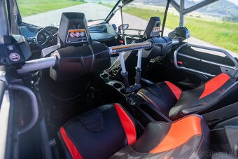 Can Am Maverick Max X3 XRS - 8