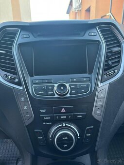 Hyundai Santa Fe - 8