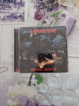 Predám CD - 8