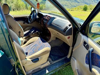 Nissan Terrano 2 4x4 - 8