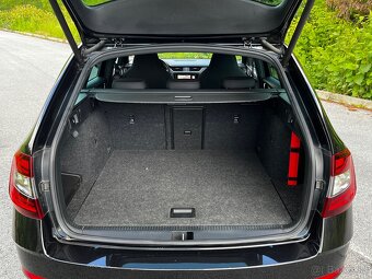 Škoda Octavia Combi 2.0 TDI Sportline Black Style 110kW DSG7 - 8