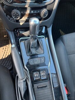 Peugeot 508SW - 8