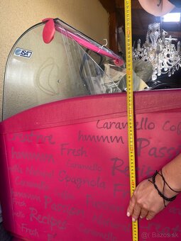 Zmrzlinova vitrina - 8