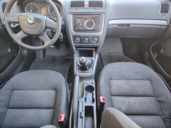 Škoda Octavia - 8