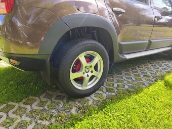 Dacia Duster 1.5 DCI, Diesel, 79 kW, 4x2, 2012 TOP stav - 8