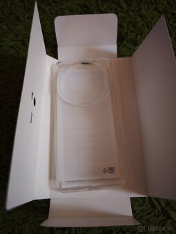 Predám Xiaomi 14 Ultra 16/512gb čierny + photography kit - 8