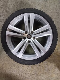 ZIMNE PNEUMATIKY- 205/65/16 C- AKO NOVE NA DODAVKU. - 8