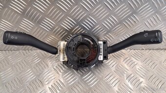 DIELY - ŠKODA FABIA 1 1.2HTP - 8