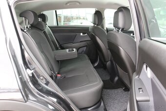 Kia Sportage 1.7 CRDi 2WD Gold - 8