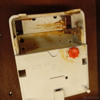 staré hodiny, DDR - 8