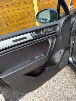 predám touareg 2 180kw blumotion premium - 8