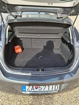 Predám opel astra j - 8