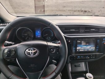 Toyota Auris 1.6i 2017 - 8
