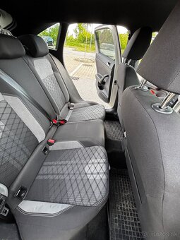 Volkswagen Taigo R-Line - 8