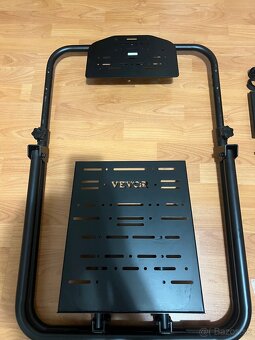 Logitech g29 + stojan - 8