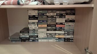 VHS videokazety - 8