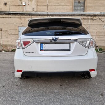 Subaru Impreza 2.0R 4x4 - 8