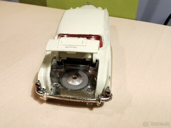 ZLAVA Corgi toys Bentley - 8