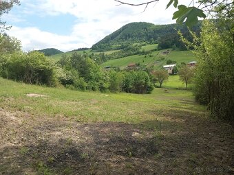 Predám pozemok 2214m2 KU Udiča - 8