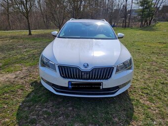 Škoda Superb Combi 1.6 TDI Ambition DSG - 8