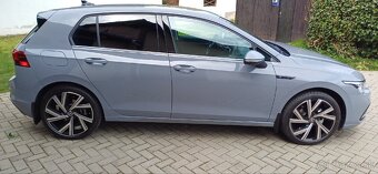 VW Golf 8 1,5TSI 110kw,novéSR,r.v 5/2024,7020km - 8