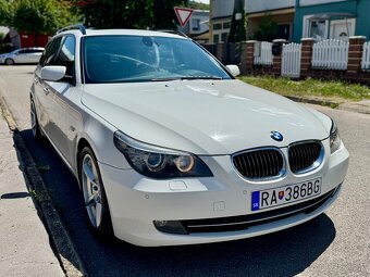 BMW E61 530d LCI INDIVIDUAL -SOFTCLOSE- PANORÁMA - 8