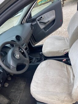 Seat Ibiza - 8