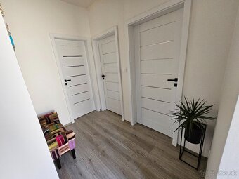 MODERNÝ 4-IZBOVÝ DOM S TEPELNÝM ČERPADLOM - 8