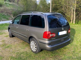 VW Sharan - 8