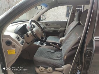 Hyundai Tucson - 8