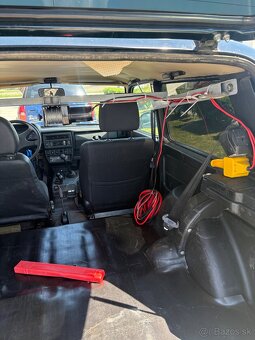 Lada Niva 1.7i - 8