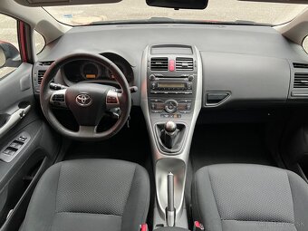Toyota Auris 1.6 I Valvematic 97kW - 8