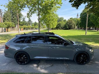 Škoda Superb 2.0 TDI Sportline DSG - 8