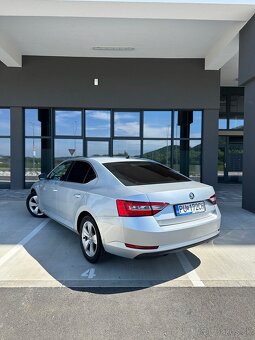 Škoda Superb 2.0 TDI Ambition DSG EU6 - 8