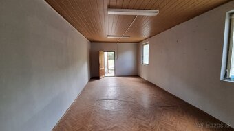 Na predaj pozemok s halou v obci Suché - 8