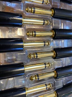 XLR JACK KONEKTOR 2.50 EUR - 8
