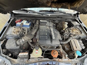 Predam suzuki grand vitara 2008 1,9DDIS 4x4 pozorne čítať - 8