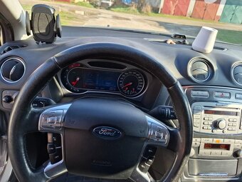 Ford Mondeo Hatchback 1.8 tdci 92 kw. 2008 - 8