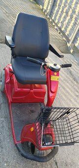 Predám elektrický invalidný vozik - 8