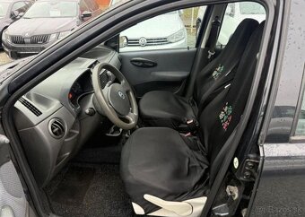 Fiat Punto 1.3 JTD nafta manuál 51 kw - 8