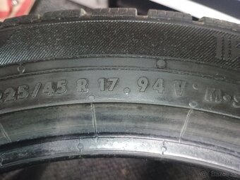 225/45 R17 zimné - 8