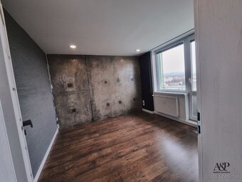 NA PRENÁJOM LUXUSNÝ 3 IZB. BYT S 2 LOGGIAMI V CENTRE MESTA, - 8