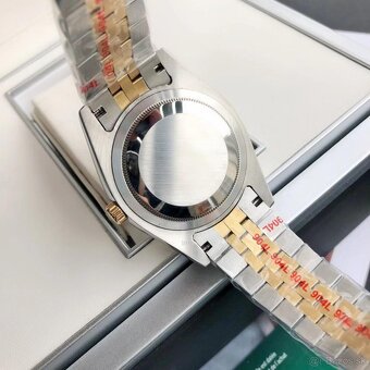 Rolex Oyster Perpetual - 8